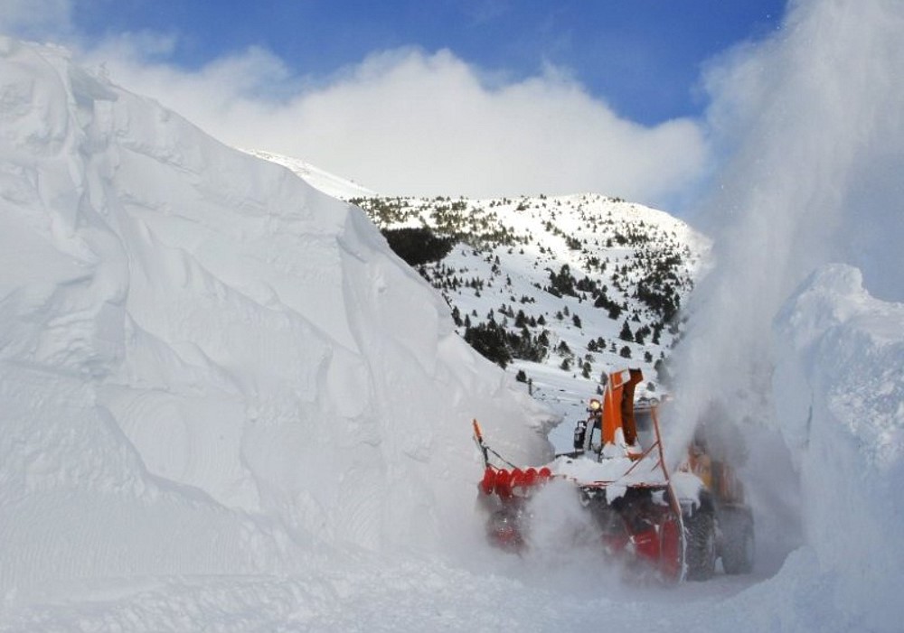 Meteorólogos, estaciones, agencias y marcas prevén una temporada de esquí  “un poco mejor”