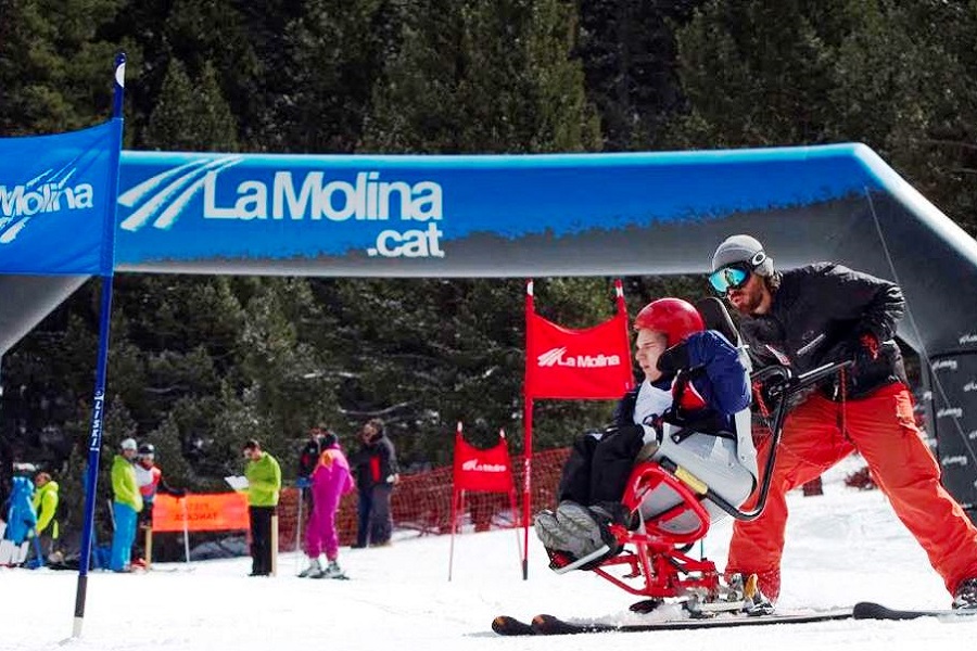 La Molina, una estación de esquí y snowboard accesible y adaptada a deportistas de distintas capacidades