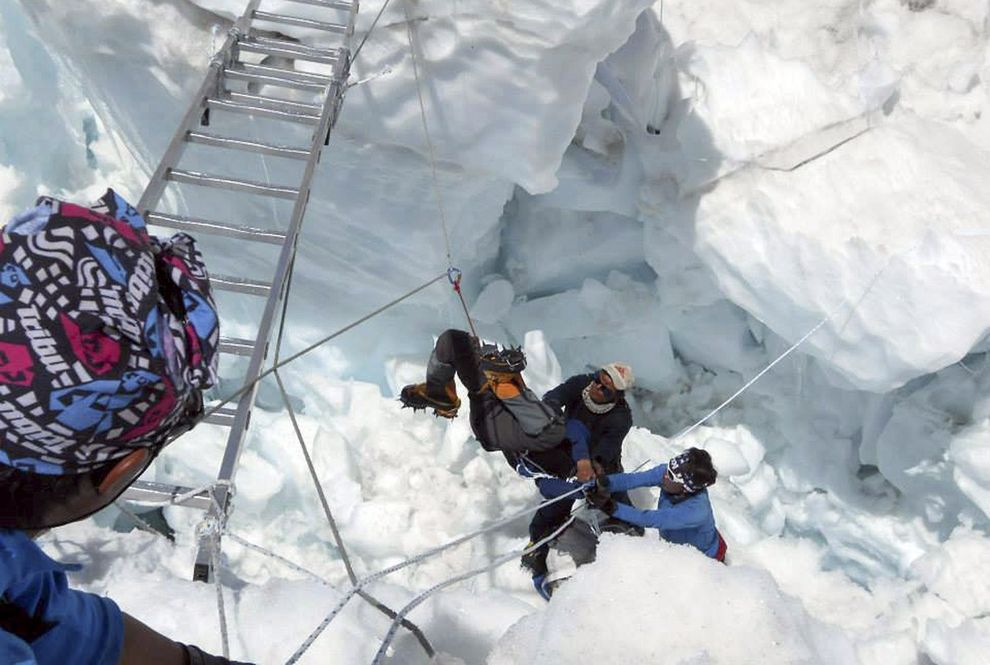 La peor tragedia de la historia en la montaña. Avalancha mortal en el Everest