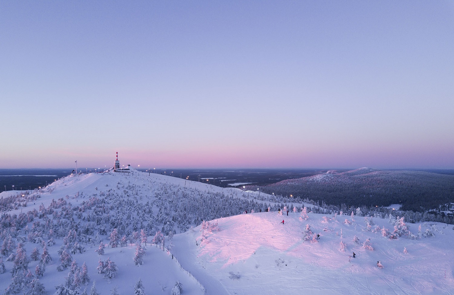 Ruka (Finlandia), una experiencia de esquí inolvidable en la casa de Papá Noel