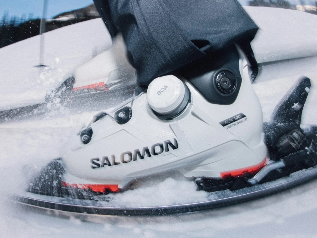 Salomon reinterpreta el sistema BOA para sus botas de esquí alpino