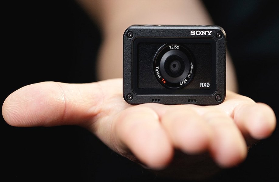 Nueva cámara de acción Sony RX0, ¿superior a las GoPro?