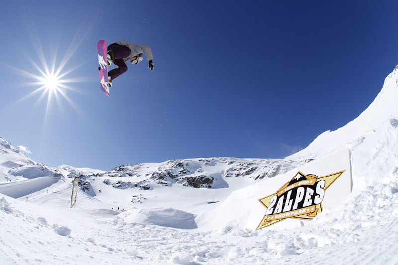 Snowboard y esquí freestyle en verano