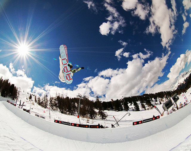 Así es la primera tabla de snowboard de hielo del mundo