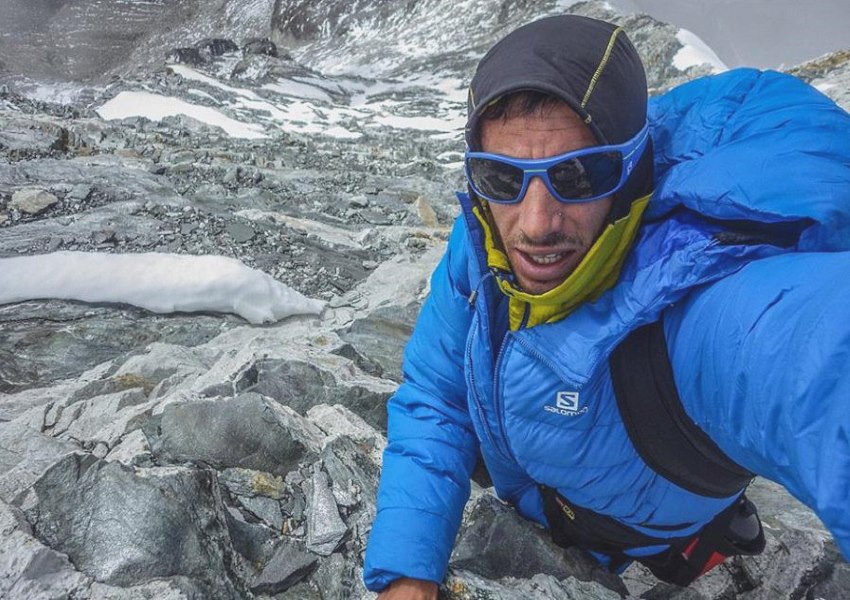 Un incansable Kilian Jornet repite cima del Everest, esta vez en 17 horas