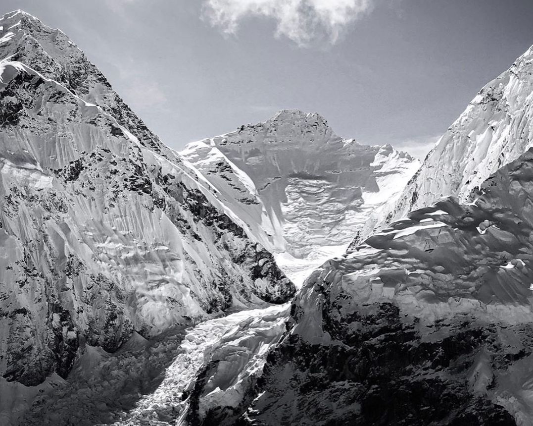 ¿Quieres seguir el último intento de Kilian Jornet al Everest? Lo ha compartido en Strava