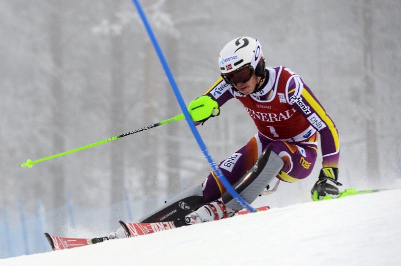 Un impresionante Kristoffersen vence en el slalom masculino de Levi