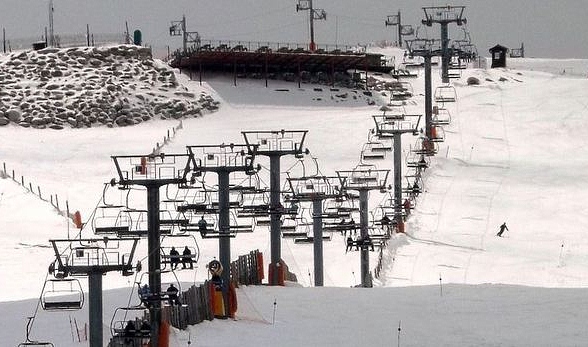 La Covatilla echa el cierre con optimismo pese a la complicada meteorología padecida