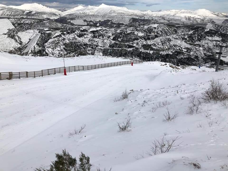 Foto: Plataforma Ciudadana Leitariegos Existe. Encallada la modernización de la estación de esquí de Leitariegos