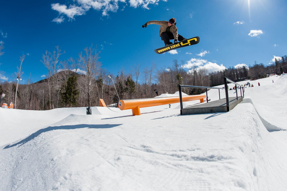 Disfruta The Loon Proyect, un snowboard diferente