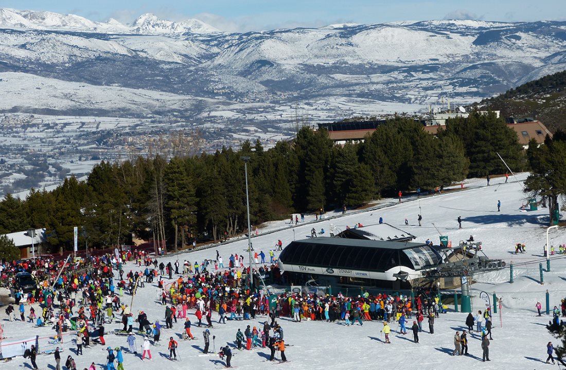 Masella recibe 35 cm de nieve el último día de unas Navidades de récord