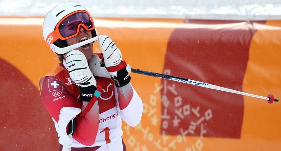 Michelle Gisin gana la combinada de esquí en los JJ.OO. ante la decepción de Vonn que se salió del trazado
