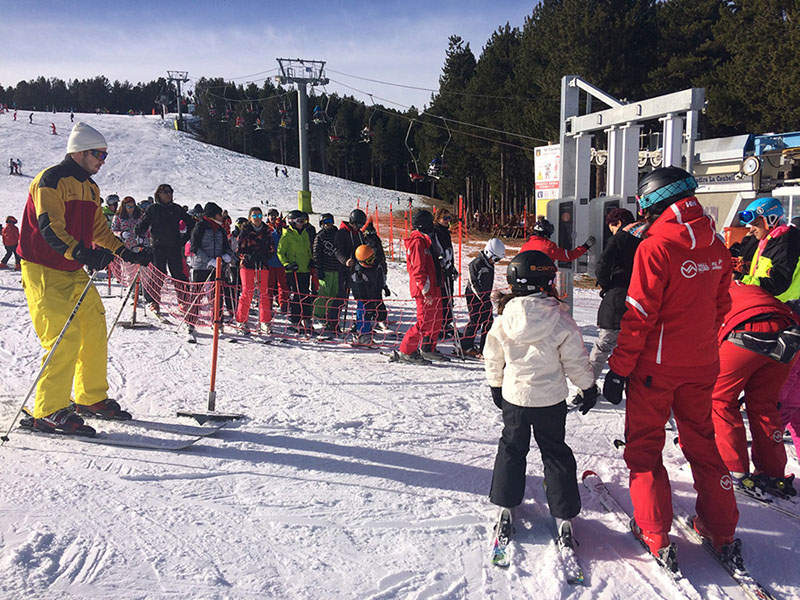 Profesores de esquí de Andorra preparan una manifestación