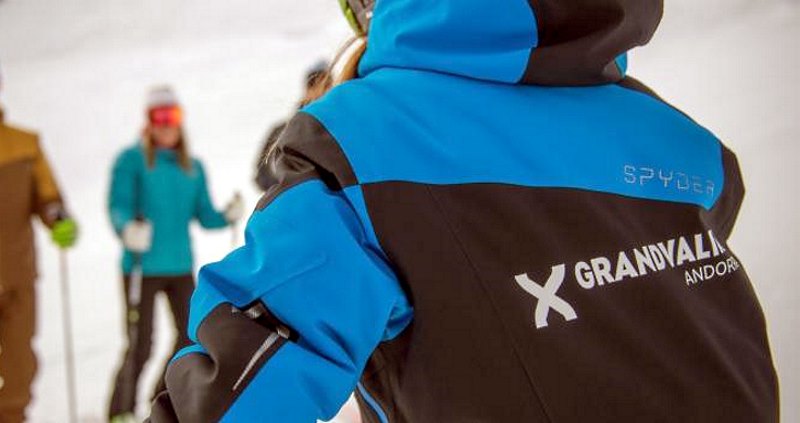 Las estaciones de esquí andorranas necesitarán unos 3.000 trabajadores este invierno