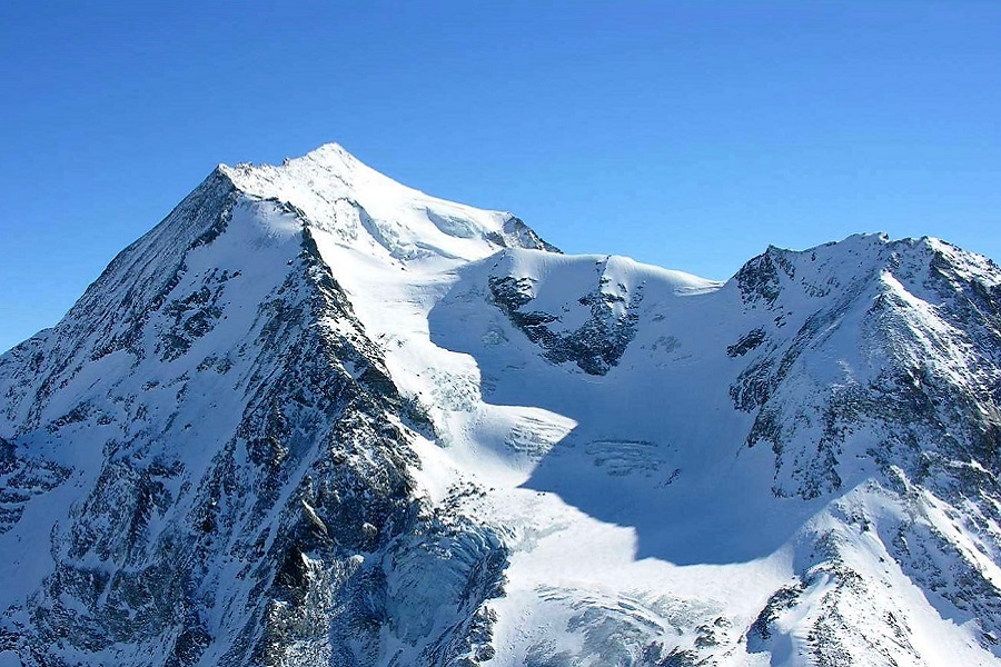 Fallecen dos montañeros tras ser engullidos por una grieta en el Glaciar del Mont Pourri