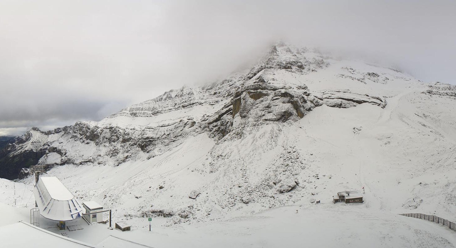 Una nueva nevada de agosto con temperaturas bajas en los Alpes, alimenta a los glaciares