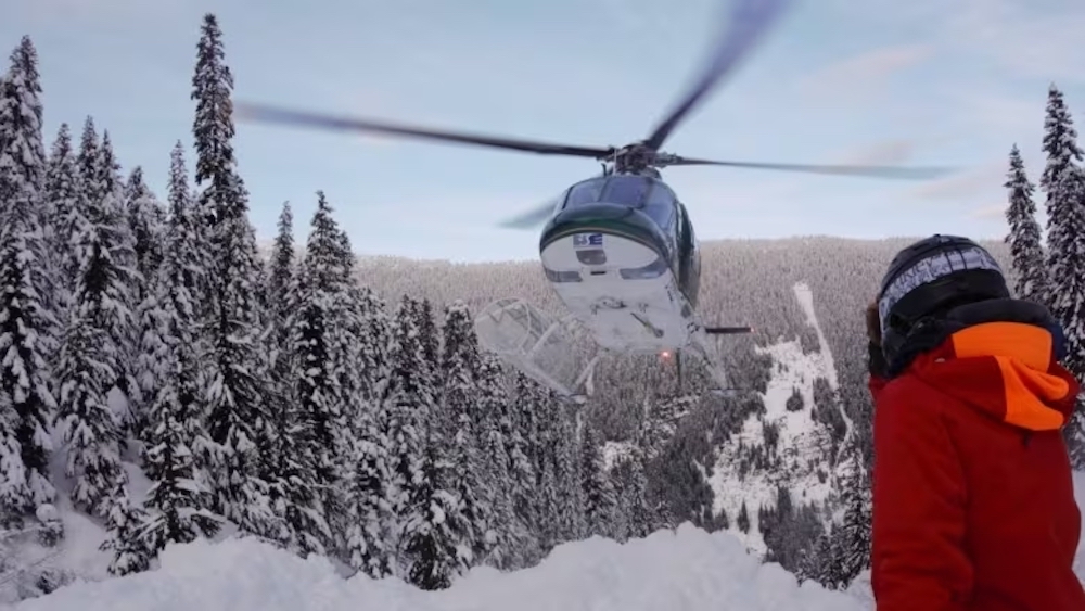 Tres muertos y cuatro heridos en estado crítico en un accidente de heliski en Canadá