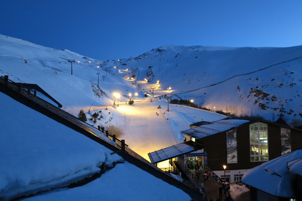 Sierra Nevada prevé 250 millones para hoteles en los Peñones y un funicular subterráneo 