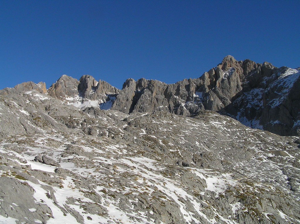 Montañero inglés desaparecido en Picos de Europa hace tres días