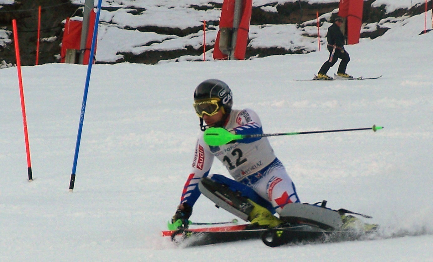 Pol Carreras debutará mañana en el slalom de la Copa del Mundo de Adelboden 