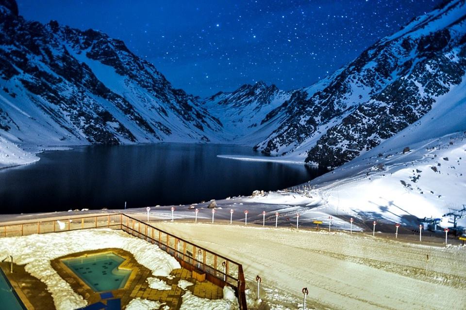 Las últimas nevadas y el frío auguran un gran inicio de temporada de esquí en Chile y Argentina