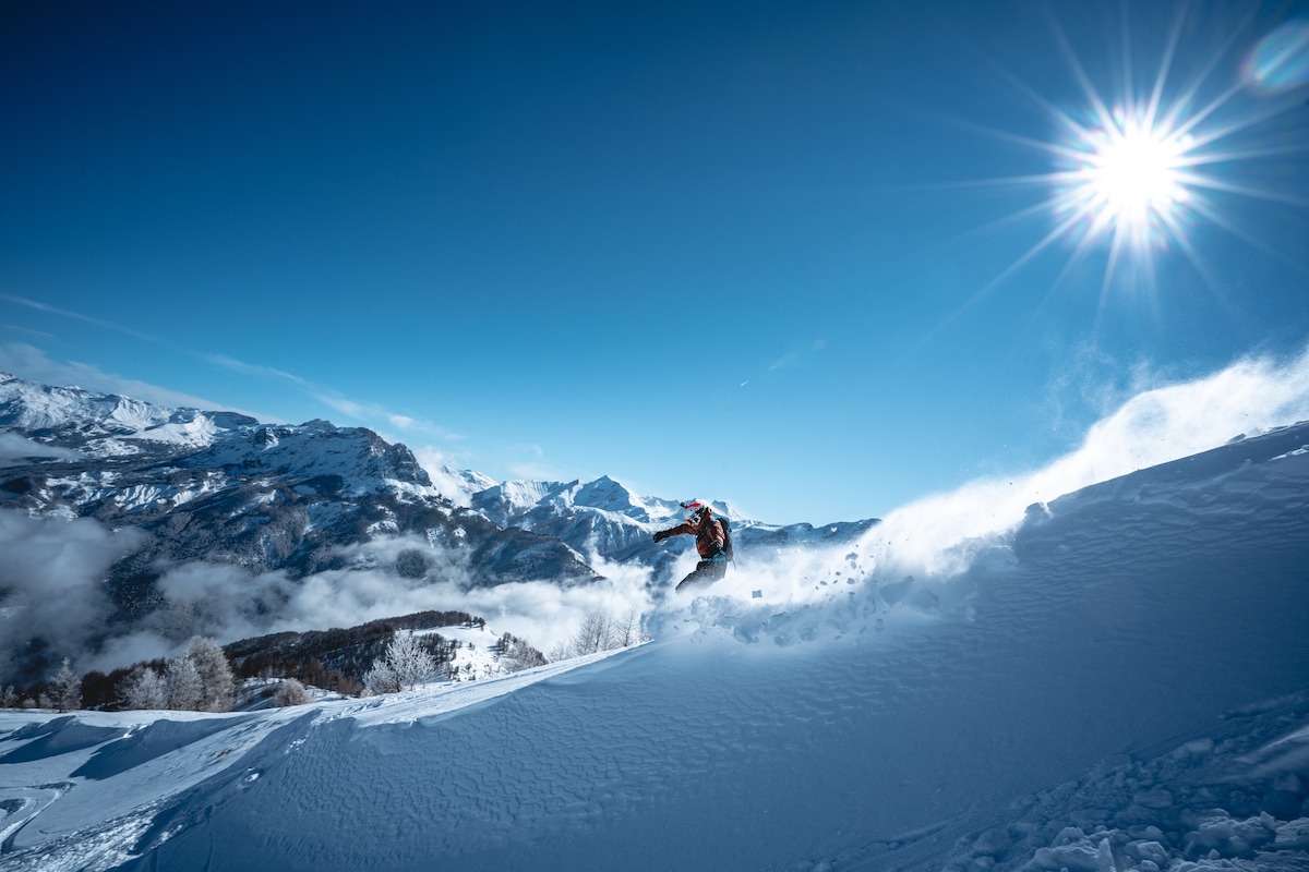 Primer balance positivo de la temporada de esquí en los Alpes franceses