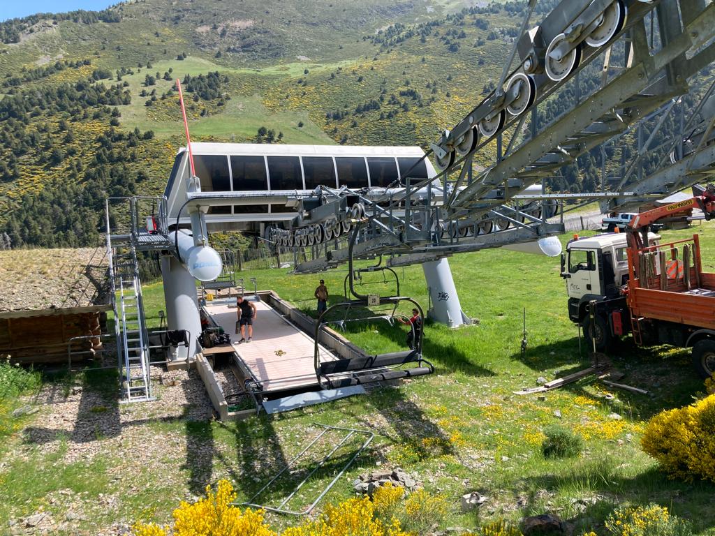 Puigmal 2900 abrirá en diciembre con esquí alpino y la mitad de pistas y remontes