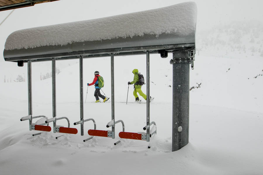 Adri Millan y Bernat Vilageliu inician un randonée en Baqueira. Foto: Txema Trull