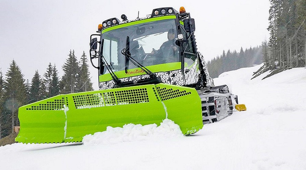 Primera máquina pisa nieves totalmente eléctrica para preparar las pistas de esquí