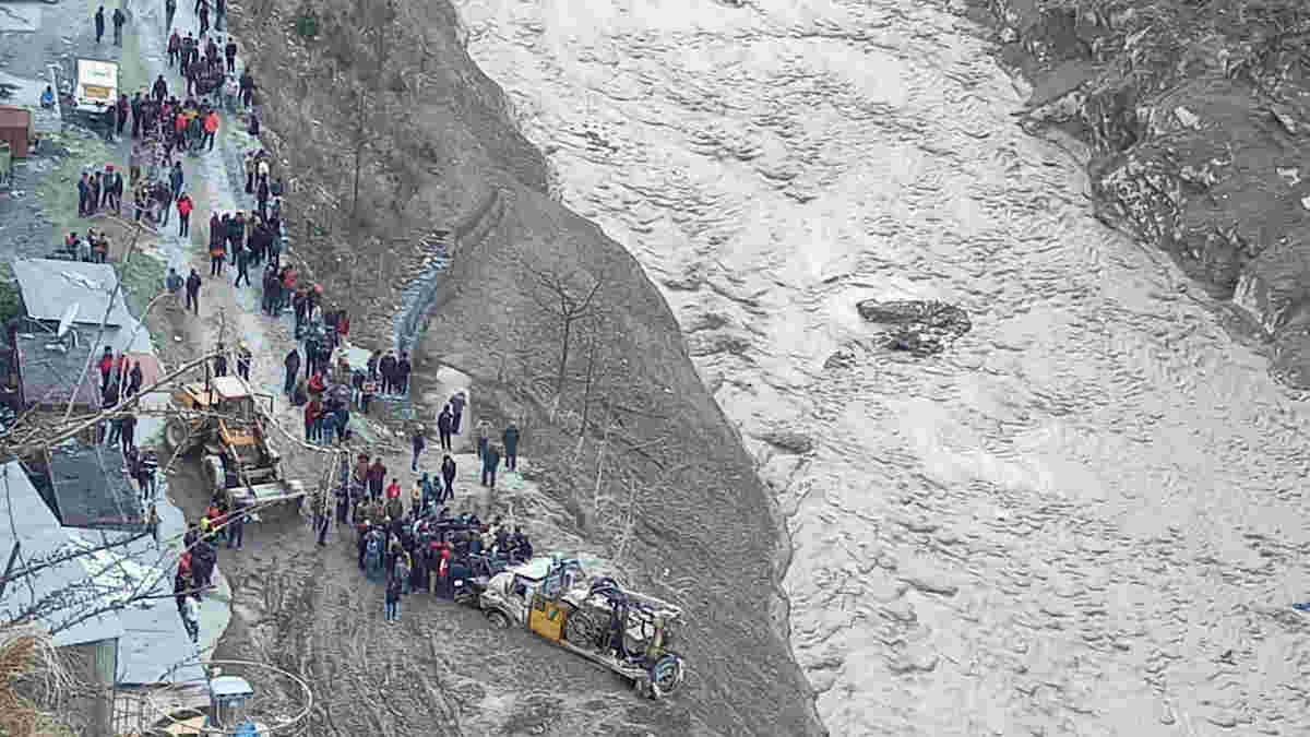La catástrofe en el Himalaya fue provocada por un alud y no por el desprendimiento de un glaciar