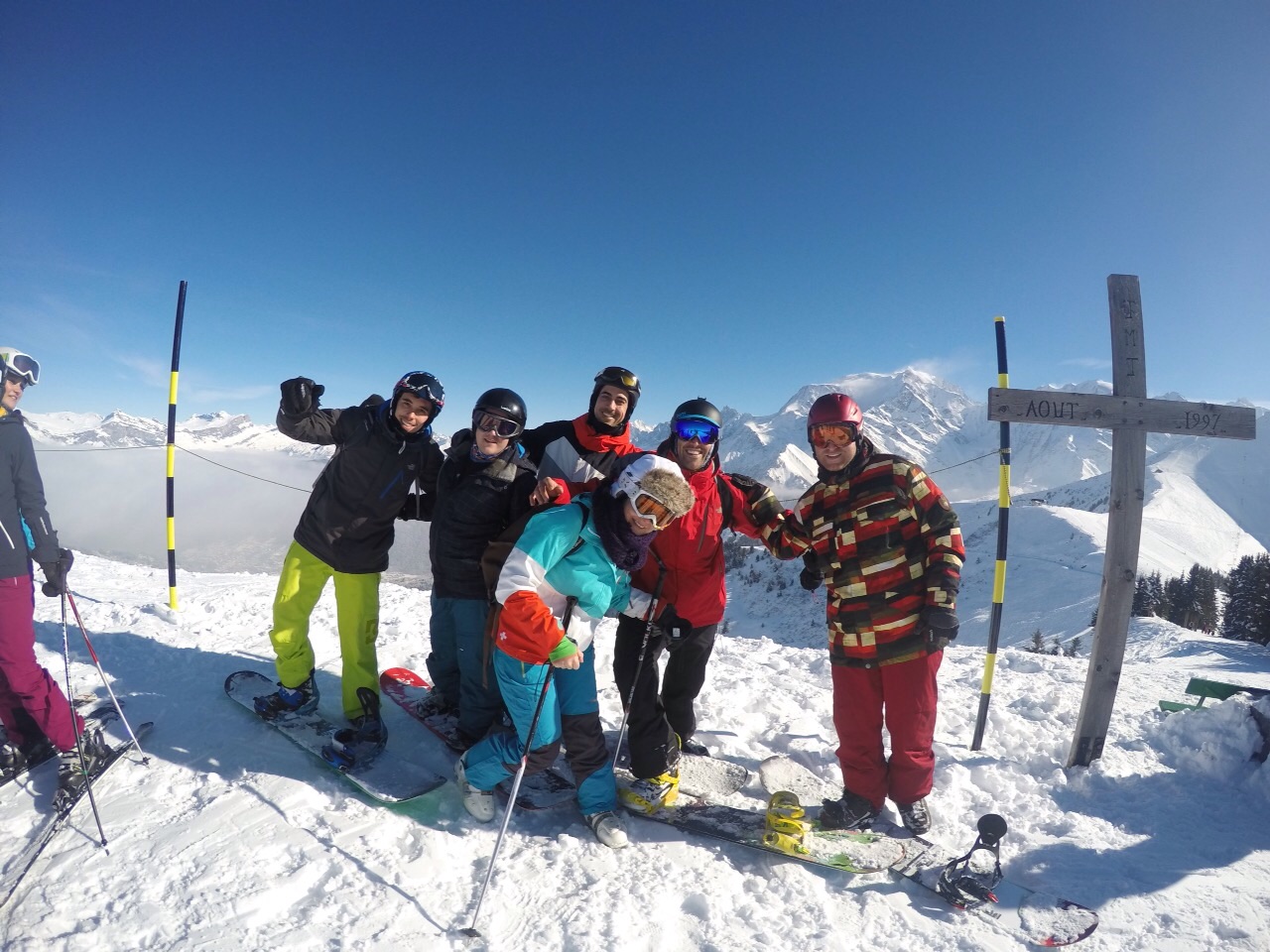el grupo con el Mont Blanc al fondo
