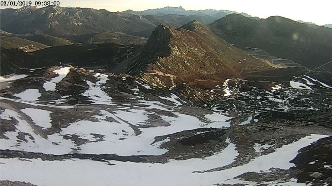 La falta de nieve provoca pérdidas de hasta un 20% en las estaciones de esquí de León