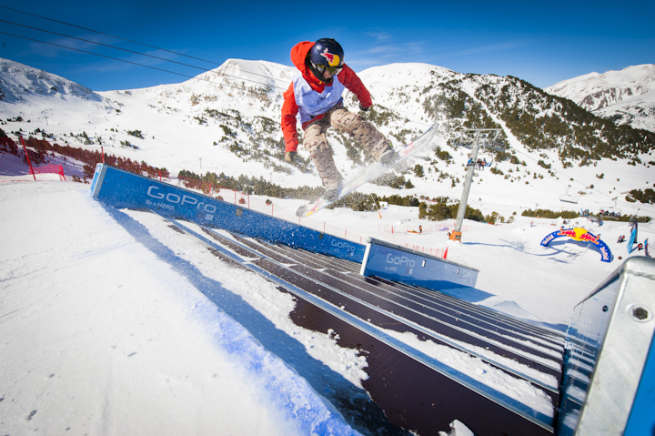 Seppe Smits campeón de un colosal Total Fight Snowboard en Grandvalira