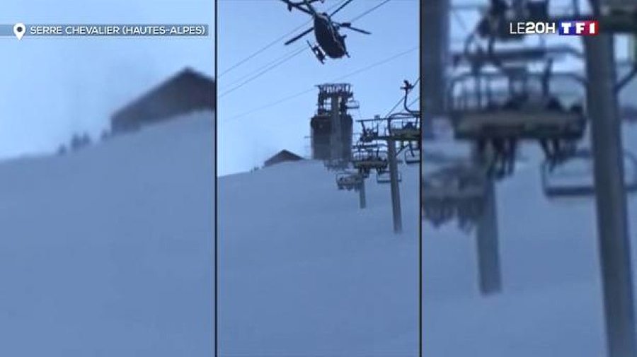 Rescatados casi un centenar de esquiadores colgados en un telesilla de Serre Chevalier