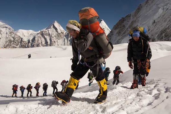 Las razones de la trifulca en el Everest: ¿sherpas vs occidentales o cuestión económica?