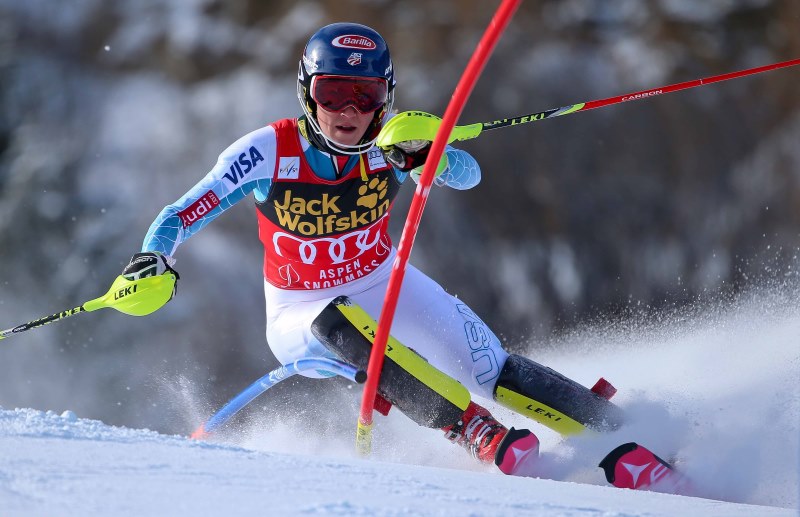 Shiffrin, reina del slalom en Aspen al repetir victoria en 24 horas