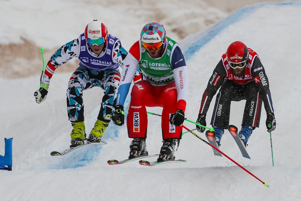 Suecia se adjudica unas accidentadas finales de skicross