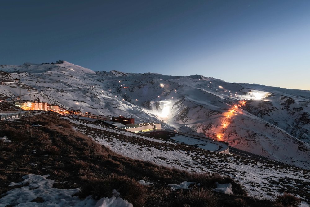 Sierra Nevada cierra unas Navidades con la mayor afluencia de visitantes de su historia