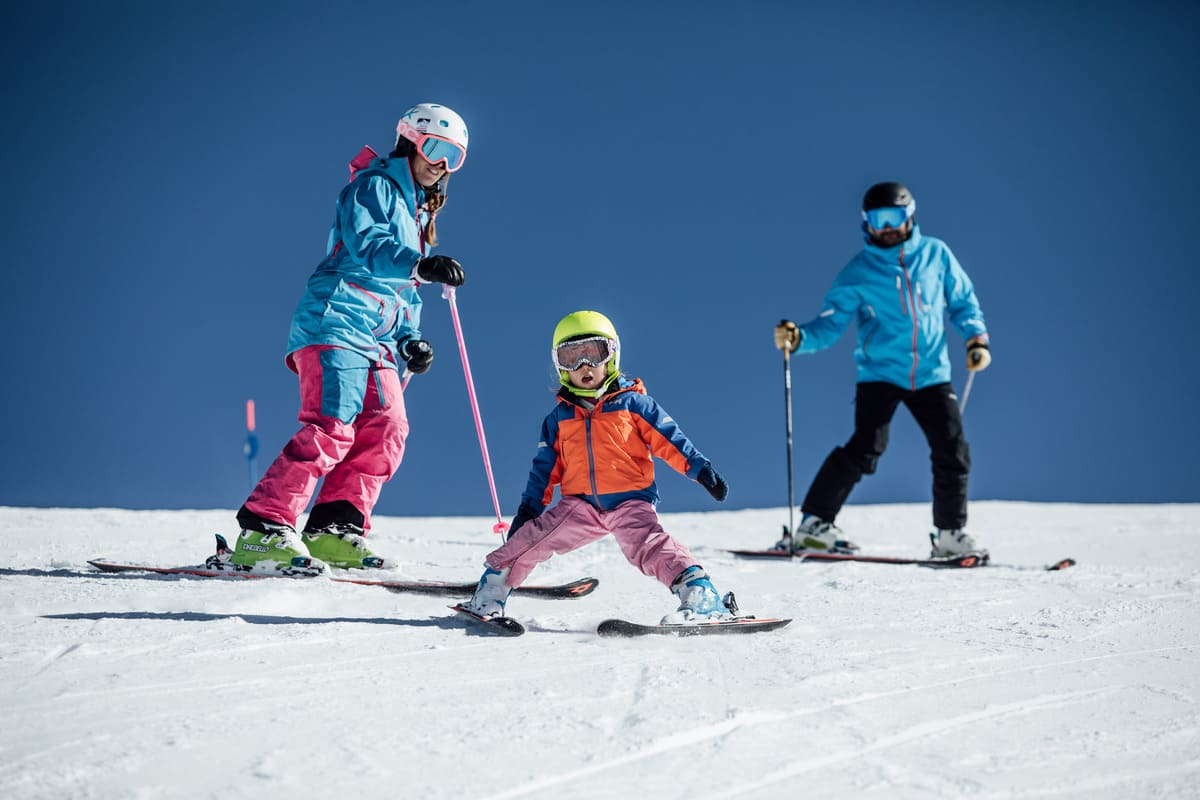 Sierra Nevada prepara el "World Snow Day" con actividades y competiciones