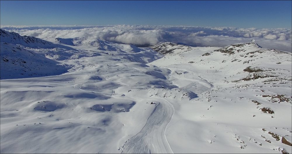 Sierra Nevada abrirá mañana la Laguna y llegará a los 70 kilómetros esquiables