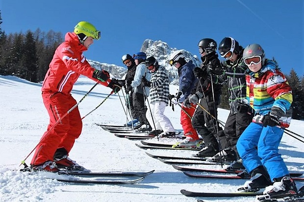 En algunas regiones de Austria restringen el trabajp a los profesores de esquí foráneos