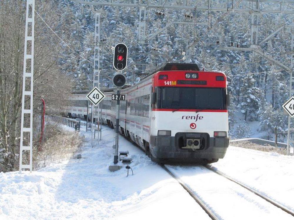 ¿Cómo ir a esquiar gratis en tren este invierno?