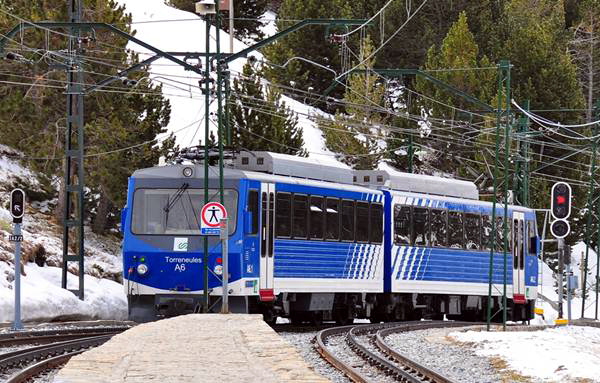 Rodalies y FGC renuevan los billetes Skitren para esquiar en La Molina y Vall de Núria