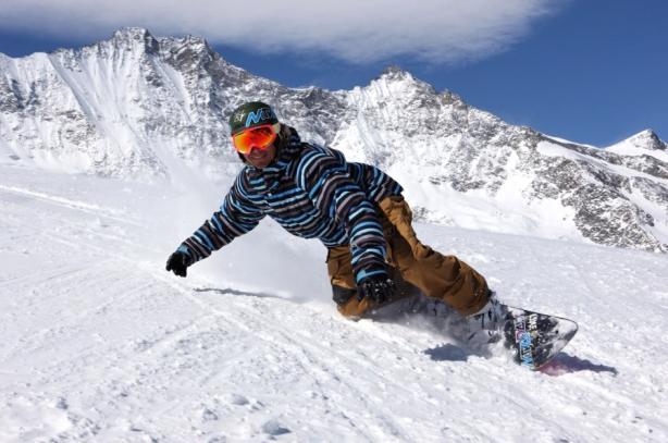 El snowboard, el deporte que tiene beneficios para la salud física y mental