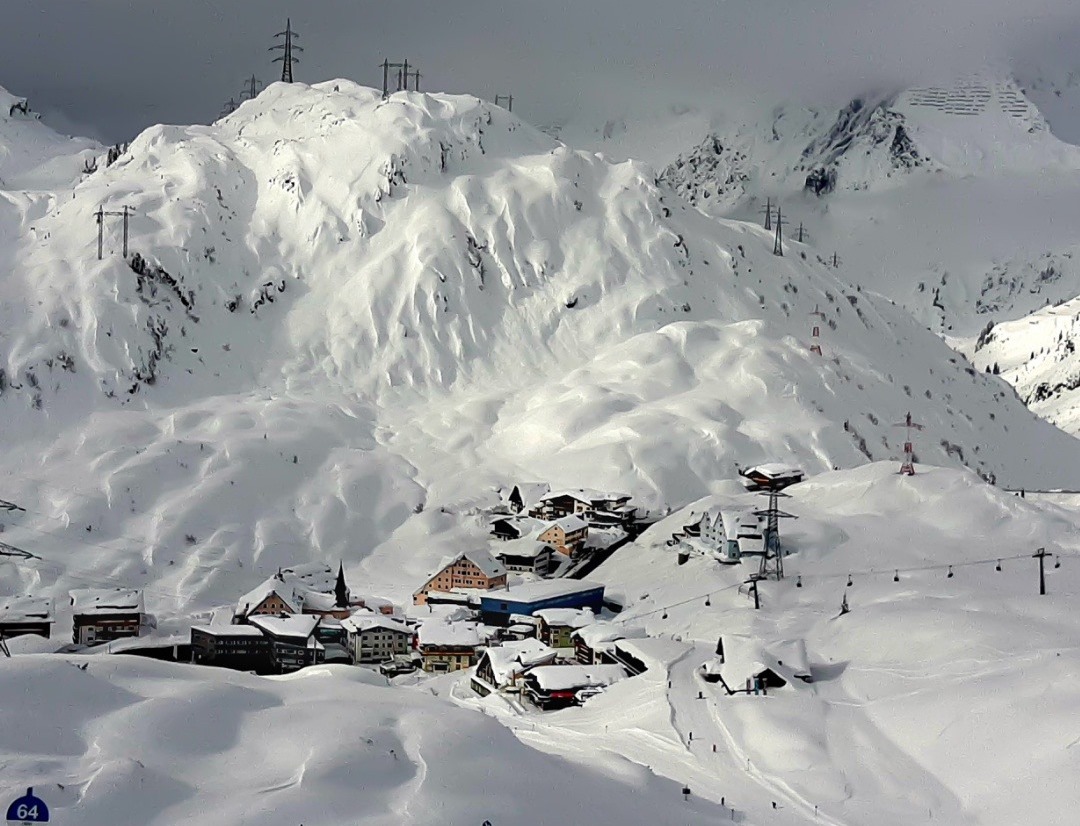 La picaresca de los turistas extranjeros para ir a esquiar a Austria a pesar de las restricciones