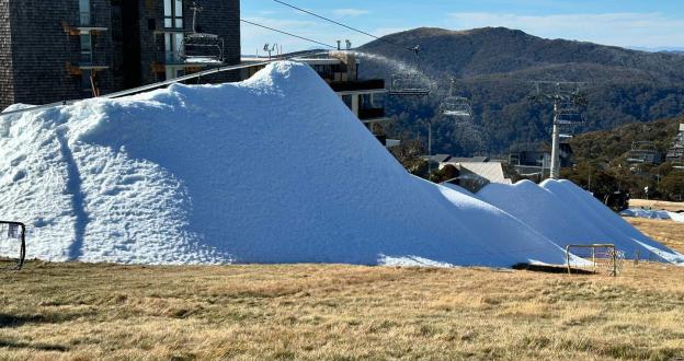 ​​Las estaciones de esquí australianas se preparan para abrir en tres semanas