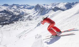 ¿Es posible esquiar a 255,5 km/h?