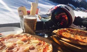 Un turista llega a pagar 137 dólares por dos pizzas en una estación de esquí