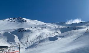 Restricciones en las áreas de esquí de Nueva Zelanda por un rebrote de la Covid-19