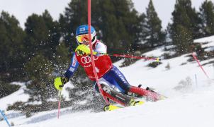 Triplete de Núria Pau al adjudicarse también el slalom de los Campeonatos de España en Baqueira